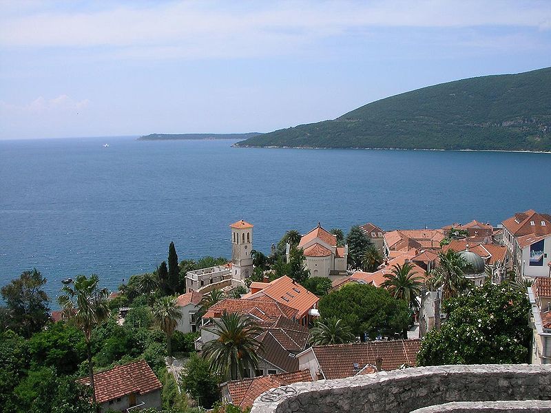 Купить недвижимость в Черногории